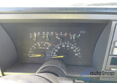 1992 Chevrolet Gmt-400 K1500 z USA, uszkodzony, nr VIN 1GCEK14Z5NE118070